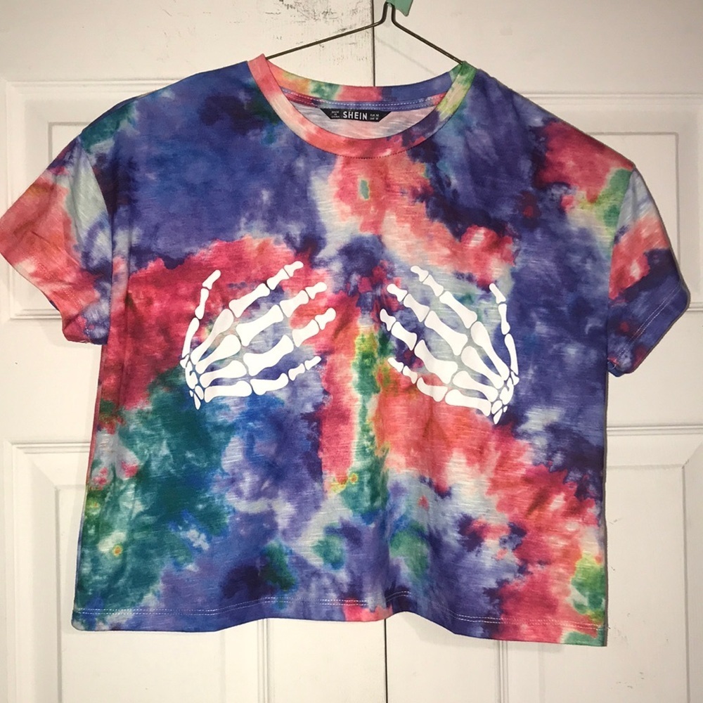 NWOT Humorous Women’s SHEIN Crop Top